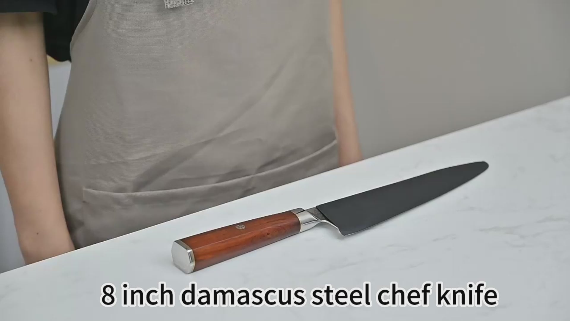 Load video: video display of 7-Piece VG10 Damascus Kitchen Knife Set – Rosewood Handle