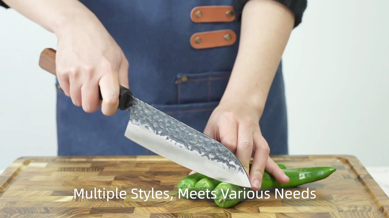 Video laden: Premium 7-piece Damascus kitchen knife set with ultra sharp blades and ergonomic wooden handles